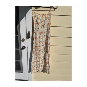 Reformation floral dress size 4 midi length